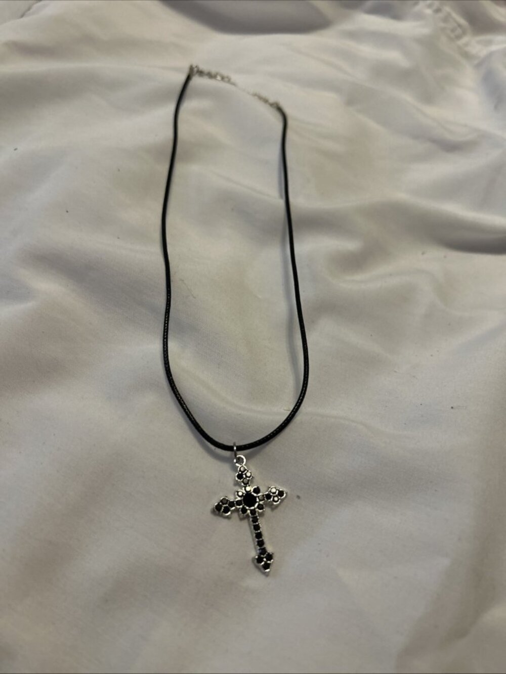 Beautiful Rhinestone Crucifix Cross Pendant Nylon Necklace 16” Adjustable